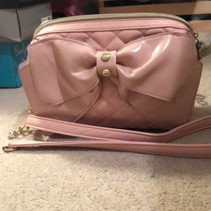 Betsey Johnson Crossbody Bag 🎀